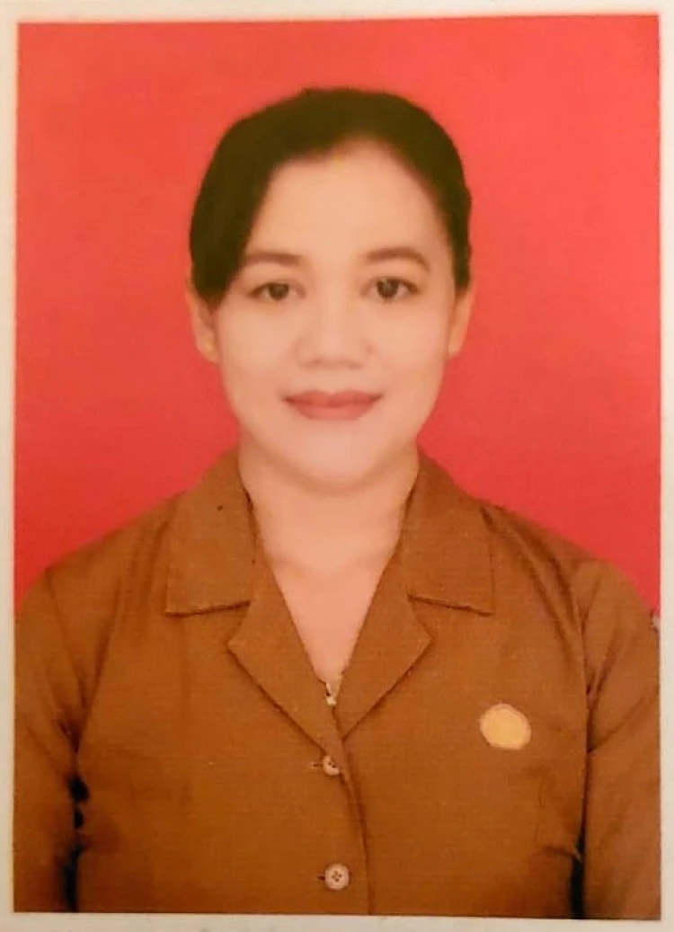 Ni Nyoman Dhesy Ariyati. S.Pd., M.Pd